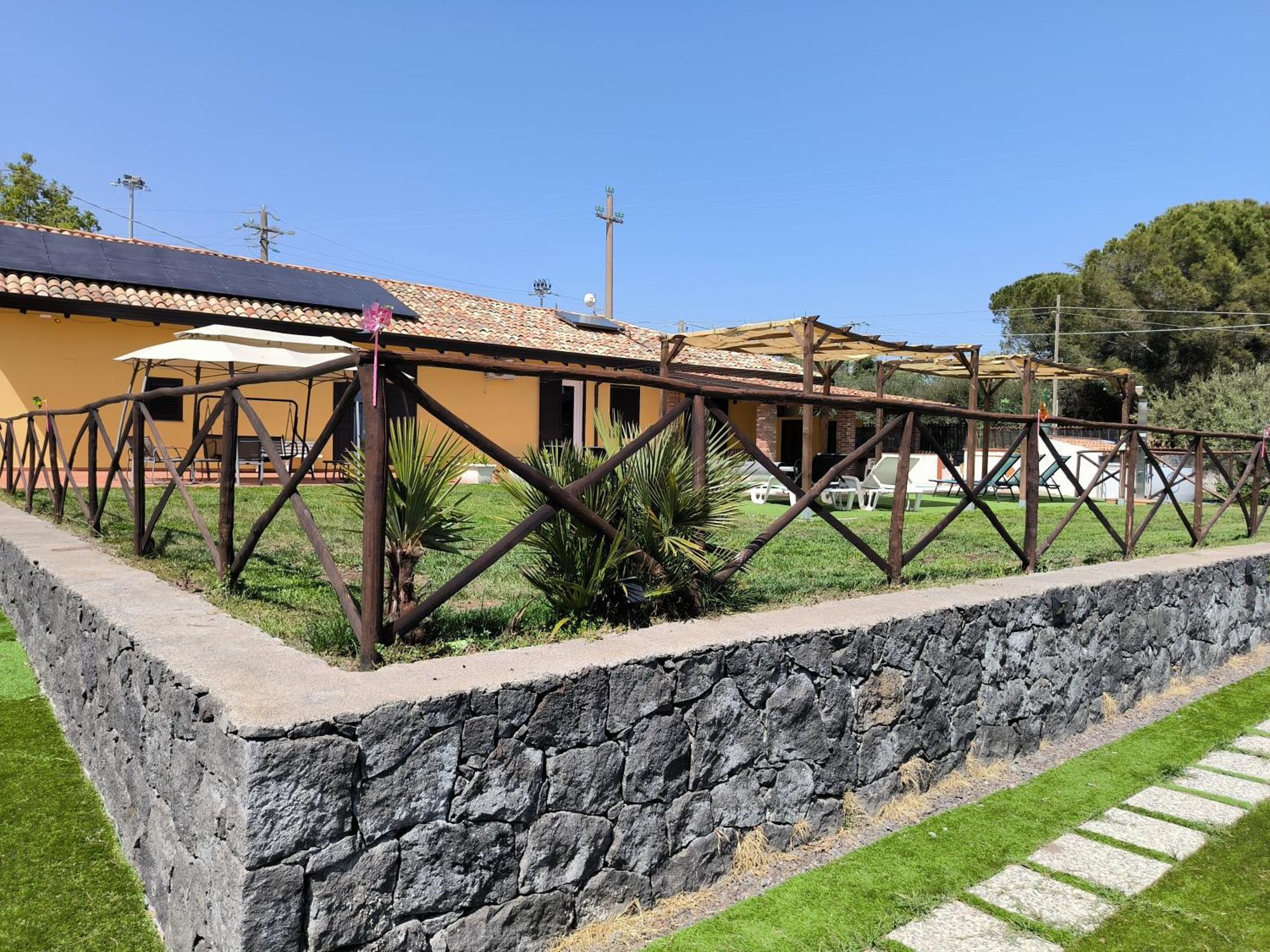 Villa Egle Belpasso, Villa Vacanza Con Piscina Екстериор снимка
